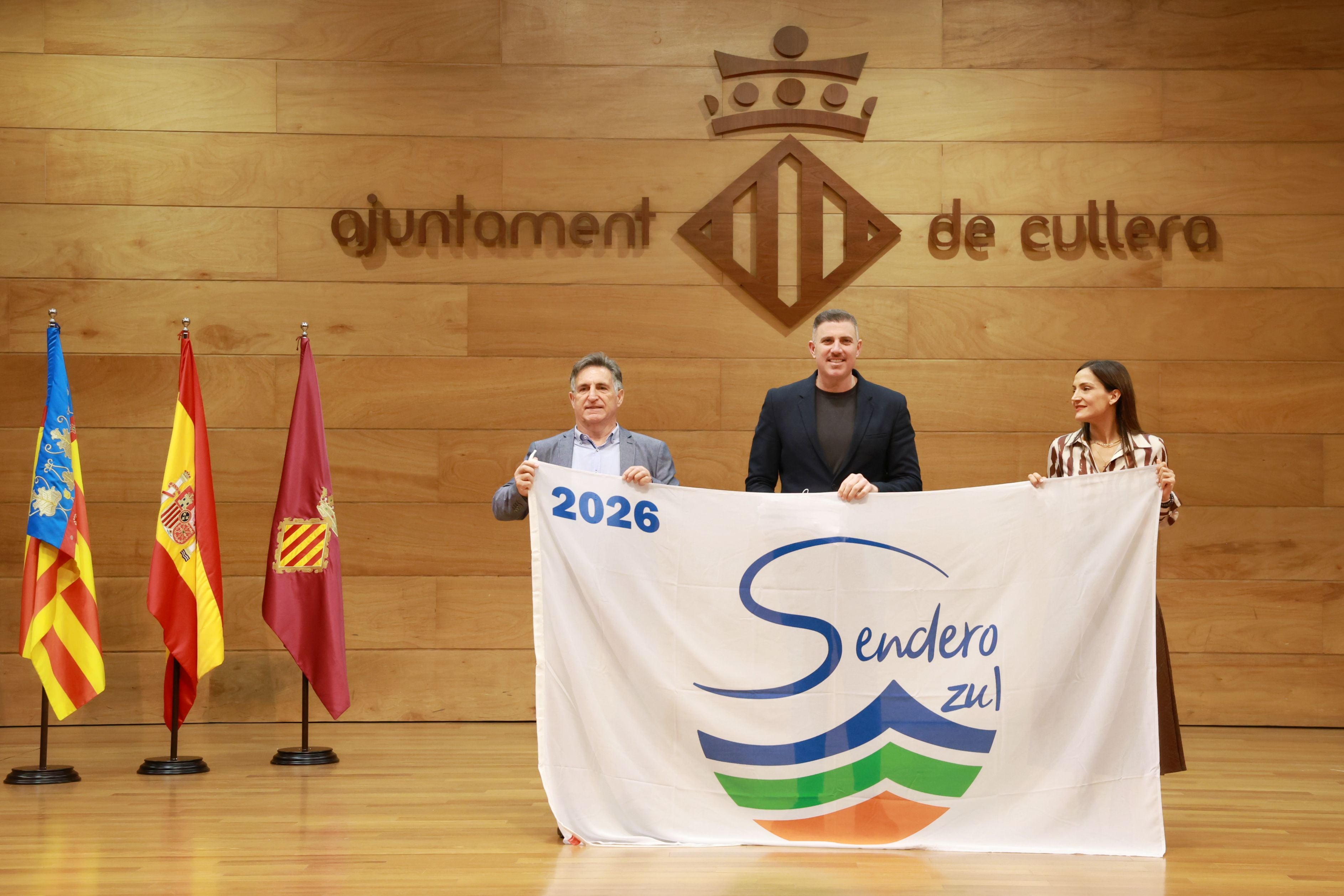 Cullera hace historia con tres Senderos Azules y lidera la Comunidad Valenciana Cullera hace historia con tres Senderos Azules y lidera la Comunidad Valenciana