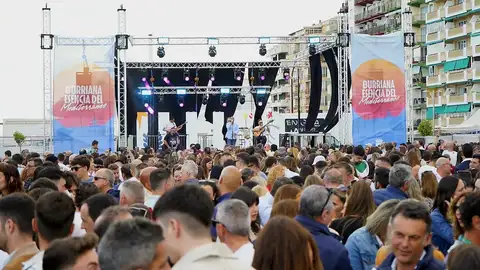 Burriana presenta la tercera edición de El Sarao Fest los días 10 y 11 de abril en el Puerto. Burriana presenta la tercera edición de El Sarao Fest los días 10 y 11 de abril en el Puerto.