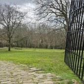 Reabre el parque de Bonaval después de tres semanas cerrado por el derrumbe de parte de un muro Reabre el parque de Bonaval después de tres semanas cerrado por el derrumbe de parte de un muro