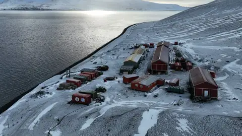 Más de 200 estudiantes almerienses conectan en directo con científicos en la Antártida Más de 200 estudiantes almerienses conectan en directo con científicos en la Antártida