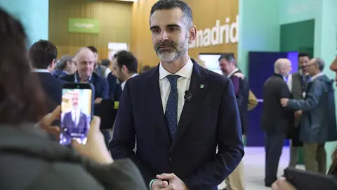 El Gobierno autorizará un tratamiento contra el pulgón, aunque no el solicitado por el sector El Gobierno autorizará un tratamiento contra el pulgón, aunque no el solicitado por el sector