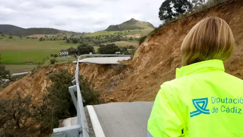 Actuación en la carretera de Lora Actuación en la carretera de Lora