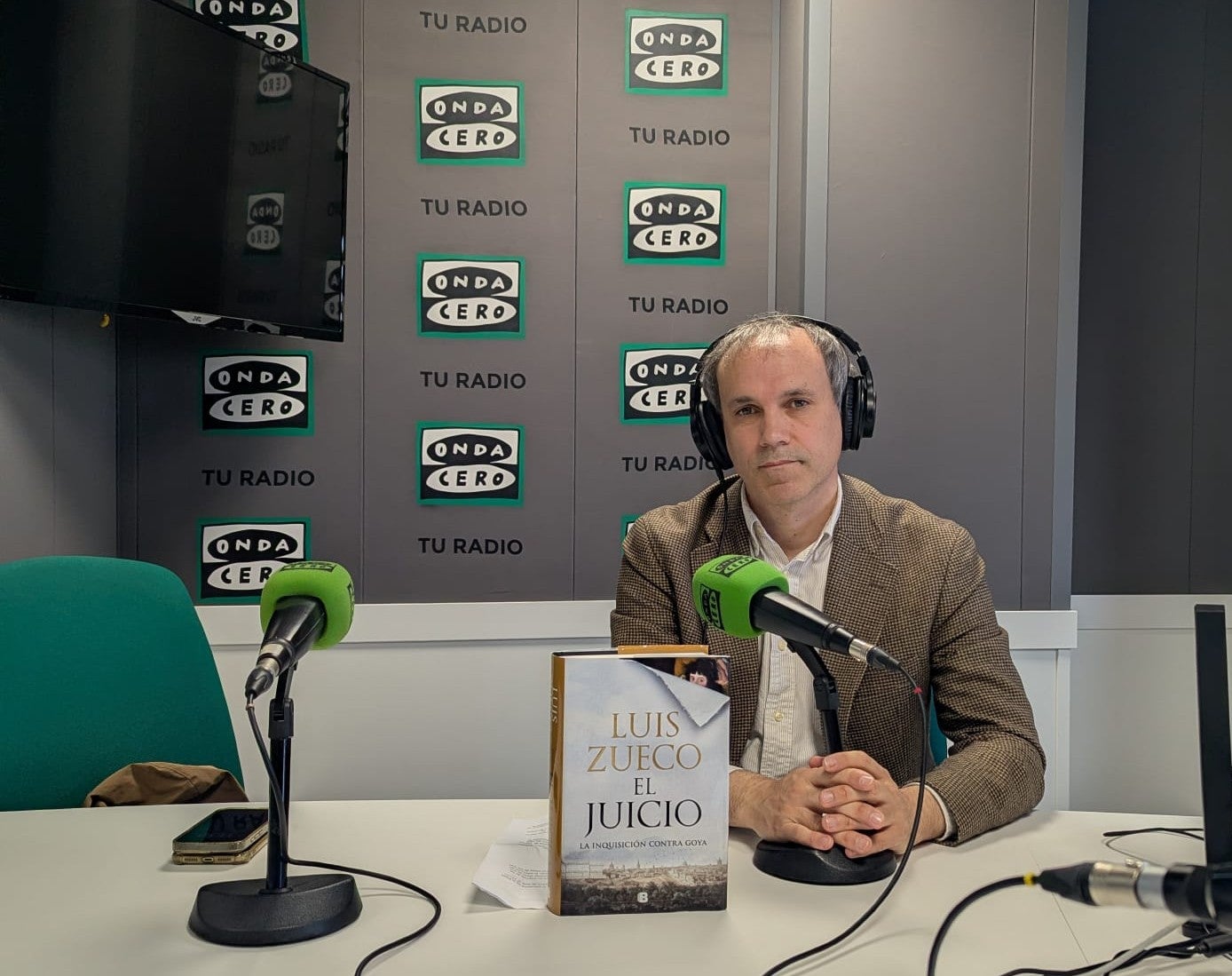 Una envolvente intriga en el Madrid de Goya centra la nueva novela de Luis Zueco Una envolvente intriga en el Madrid de Goya centra la nueva novela de Luis Zueco