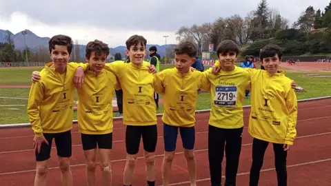 Varios componentes del club Varios componentes del club