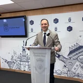 Guillermo Arroyo durante la rueda de prensa Guillermo Arroyo durante la rueda de prensa