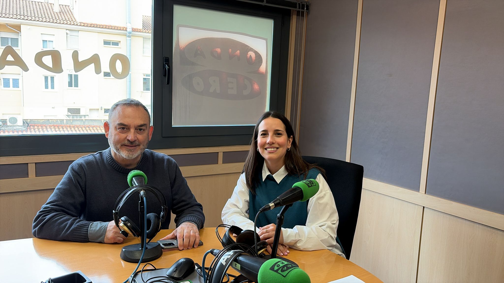 Jesús Sánchez Adalid presenta "Tres halcones para Tamerlán" una historia medieval borrada de la memoria de España episode artwork