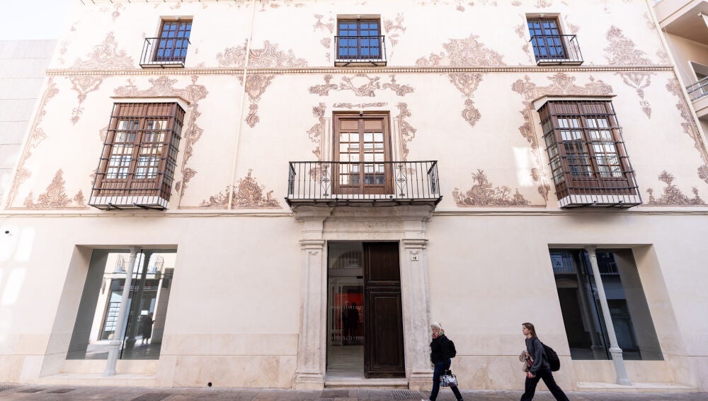 Fachada del Palacio de Valdeflores, Málaga. 