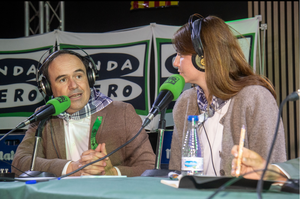 Pérez Llorca destaca en la Bodeguilla de Onda Cero Castellón un plan para impulsar más vivienda y reclama apoyo del Gobierno al sector cerámico Pérez Llorca destaca en la Bodeguilla de Onda Cero Castellón un plan para impulsar más vivienda y reclama apoyo del Gobierno al sector cerámico
