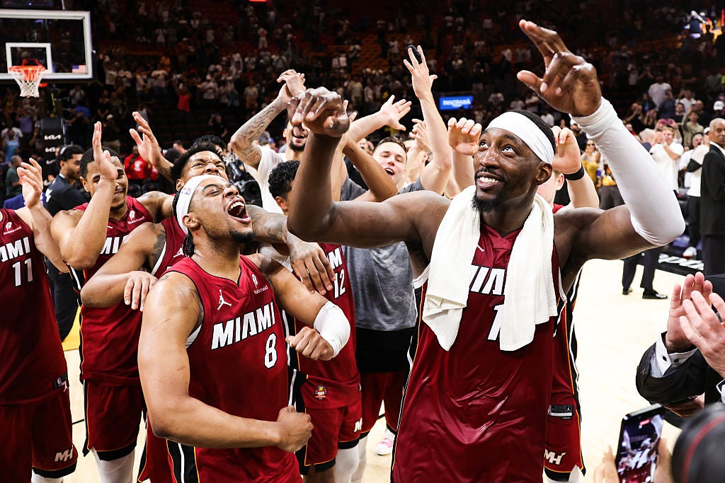 La historia detrás de los 83 puntos de Bam Adebayo que destrozaron el récord de Kobe Bryant La historia detrás de los 83 puntos de Bam Adebayo que destrozaron el récord de Kobe Bryant