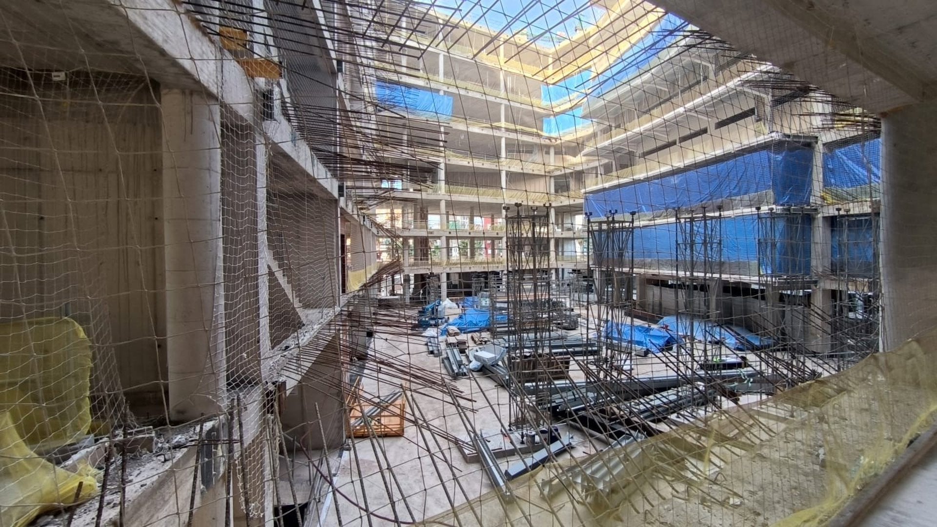 La Generalitat confía en acabar el edificio de la Ciudad de la Justicia de Alicante a finales de 2027 tras tener que hacer "reajustes" La Generalitat confía en acabar el edificio de la Ciudad de la Justicia de Alicante a finales de 2027 tras tener que hacer "reajustes"