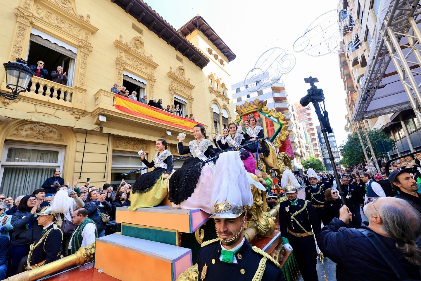 Las Fiestas de la Magdalena llegan a su ecuador con asistencia multitudinaria y sin incidencias graves Las Fiestas de la Magdalena llegan a su ecuador con asistencia multitudinaria y sin incidencias graves