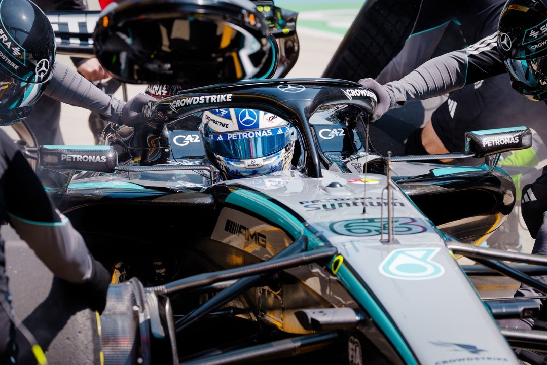 Russell logra la pole para el sprint en una aciaga jornada para Sainz y Alonso Russell logra la pole para el sprint en una aciaga jornada para Sainz y Alonso