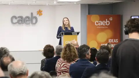 La Presidenta del Govern, Marga Prohens, durante su discurso en la Asamblea de CAEB. La Presidenta del Govern, Marga Prohens, durante su discurso en la Asamblea de CAEB.
