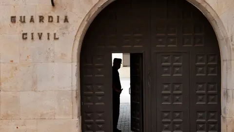 Entrada de la Comandancia Provincial de Valencia. Entrada de la Comandancia Provincial de Valencia.
