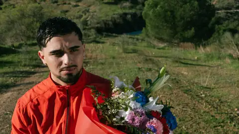 Julio Benavente presenta “Mariposas”, una canción que le lleva a su origen Julio Benavente presenta “Mariposas”, una canción que le lleva a su origen