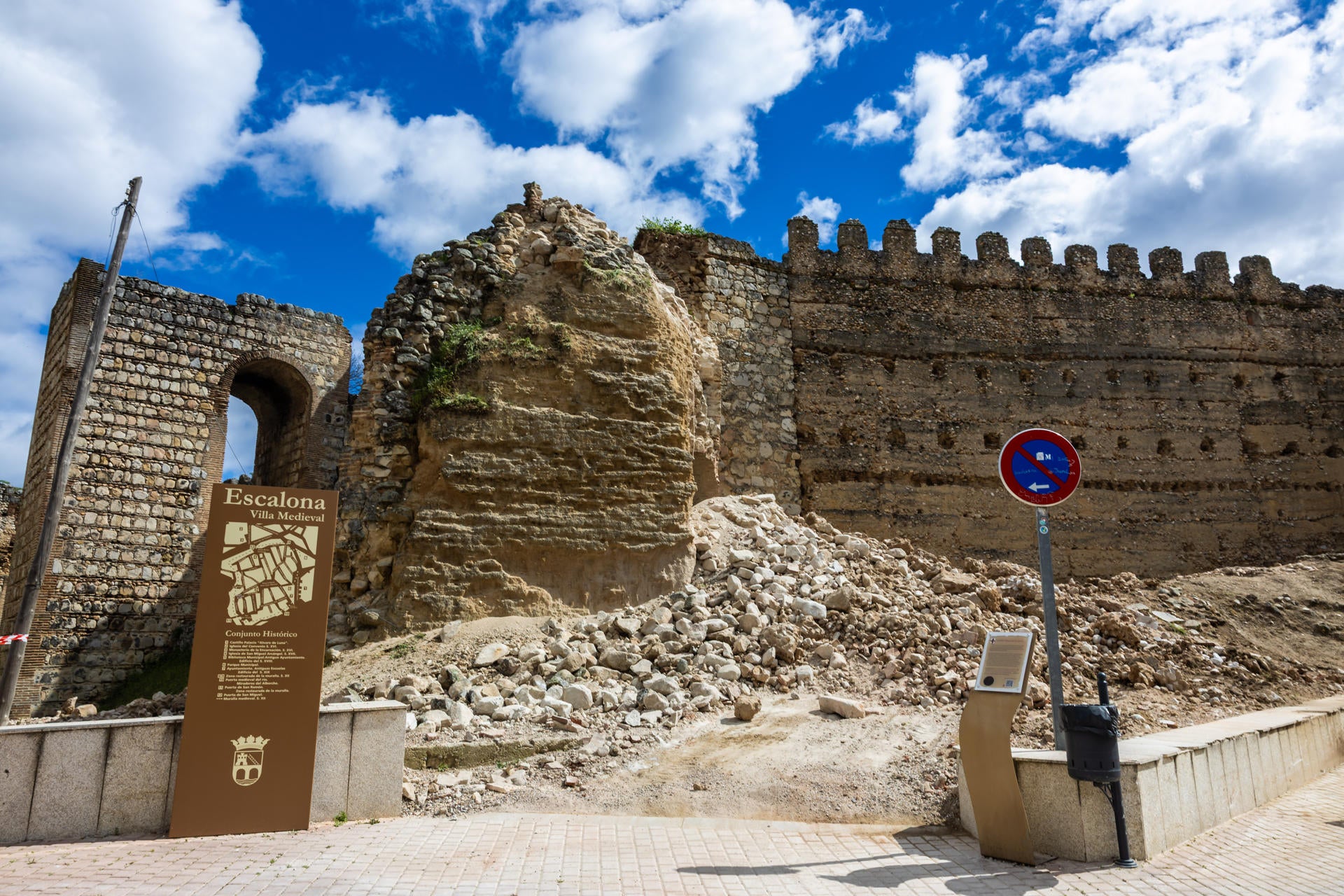 La torre del castillo de Escalona que se ha derrumbado La torre del castillo de Escalona que se ha derrumbado