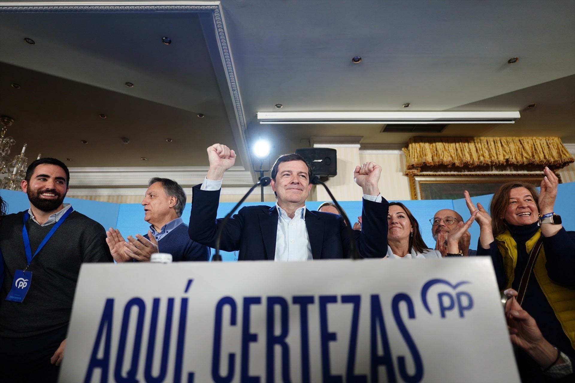 El PP de Mañueco crece y gana en Castilla y León, el PSOE revierte la tendencia a la baja y Vox sufre un frenazo El PP de Mañueco crece y gana en Castilla y León, el PSOE revierte la tendencia a la baja y Vox sufre un frenazo