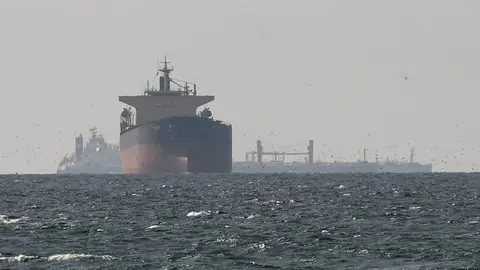 Imagen de archivo de un buque cerca del estrecho de Ormuz Imagen de archivo de un buque cerca del estrecho de Ormuz