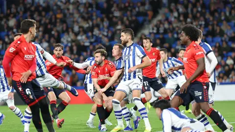 Osasuna, inoperante en Anoeta El equipo pierde su tercer partido en cinco encuentros con mal juego e imagen