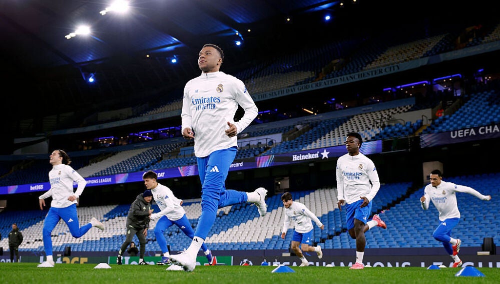 Mbappé durante el entrenamiento previo a la vuelta entre Manchester City y Real Madrid