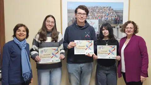 Los tres estudiantes de Extremadura en la XXI Olimpiada Española de Biología se sitúan entre los 10 mejores de España Los tres estudiantes de Extremadura en la XXI Olimpiada Española de Biología se sitúan entre los 10 mejores de España