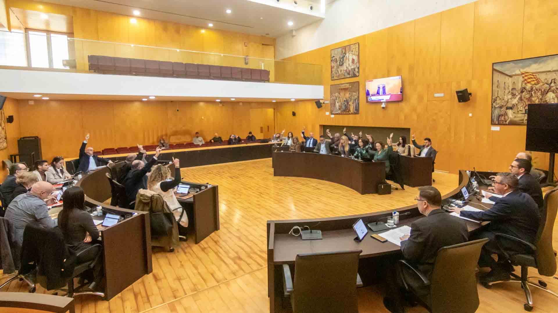 Benidorm aprueba por mayoría la propuesta de acuerdo para el pago de la sentencia del APR7 de Serra Gelada Benidorm aprueba por mayoría la propuesta de acuerdo para el pago de la sentencia del APR7 de Serra Gelada