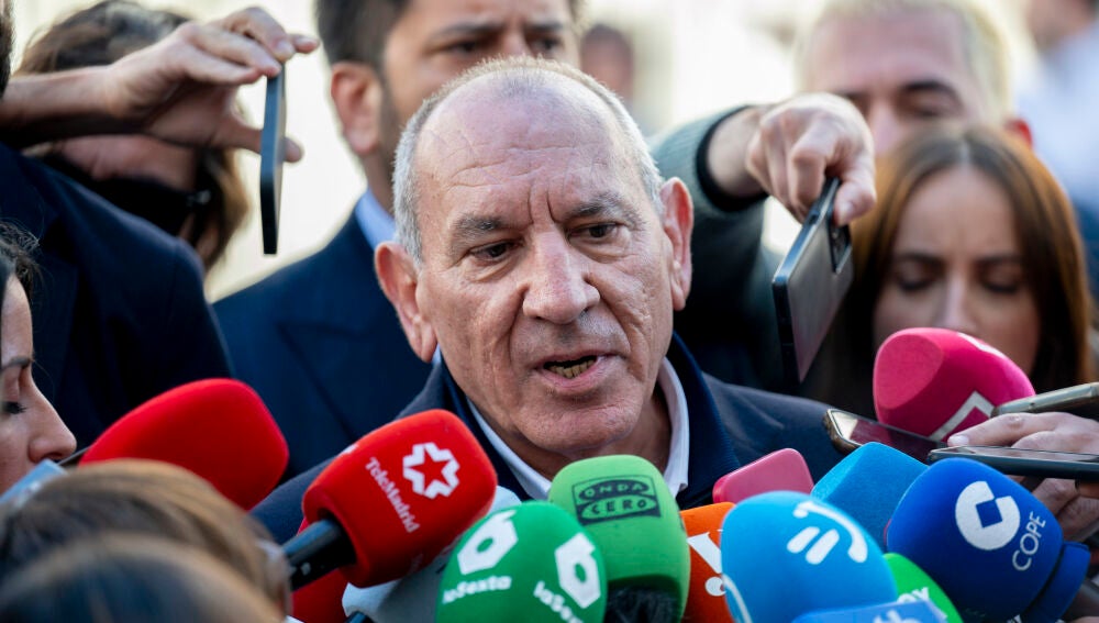 El exDAO de la Policía Nacional, José Ángel González, a su llegada al Juzgado de Violencia sobre la Mujer Número 8 de Madrid.