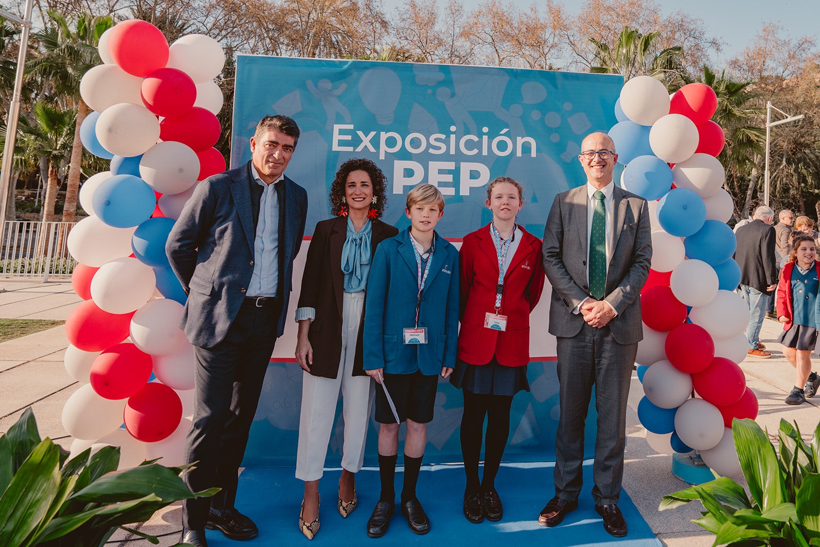 El arte como motor de cambio: El colegio Sierra Blanca-El Romeral toma el Muelle Uno con su V Exposición PEP El arte como motor de cambio: El colegio Sierra Blanca-El Romeral toma el Muelle Uno con su V Exposición PEP