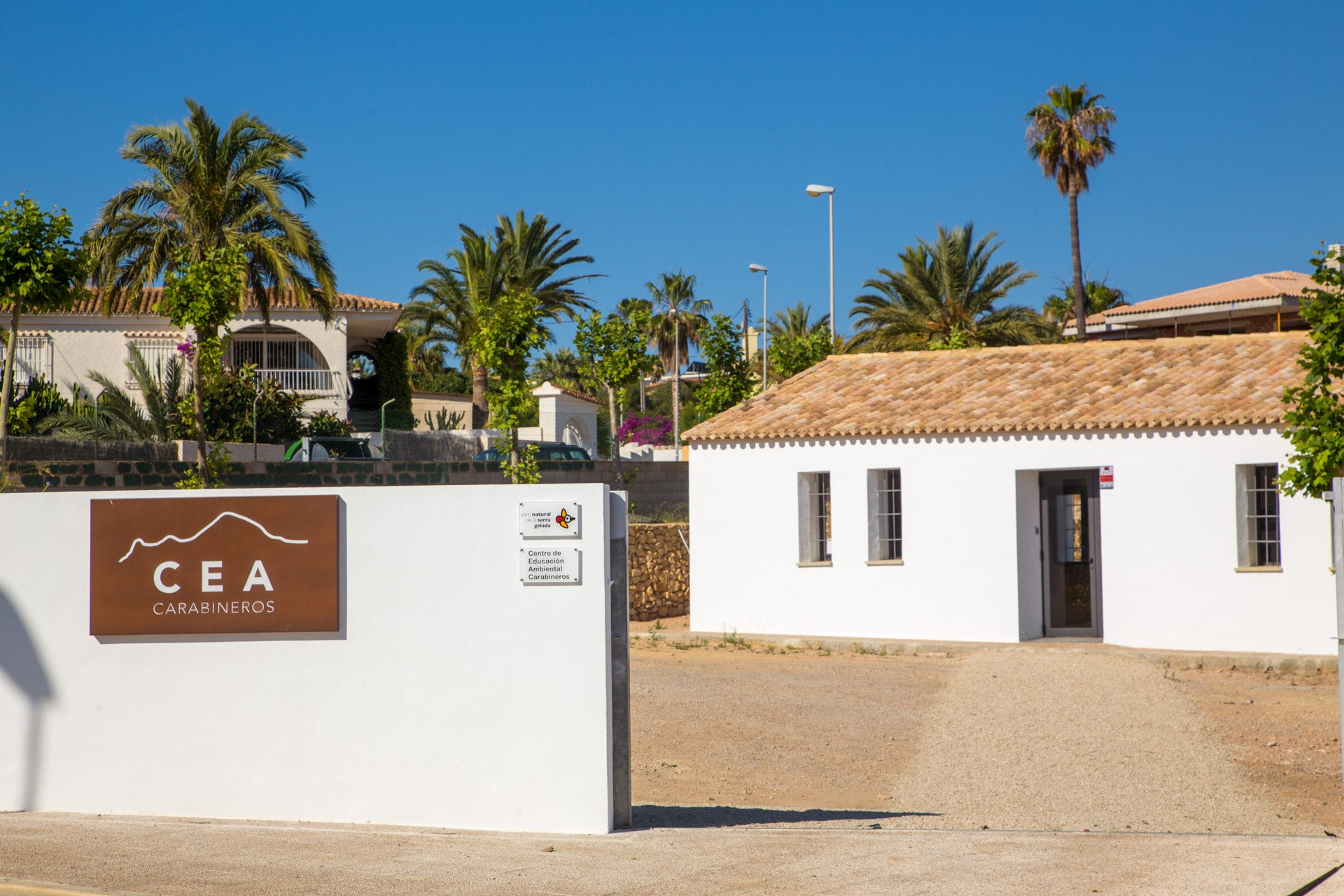 L’Alfàs del Pi acondicionará el entorno del CEA Carabineros con una inversión de 175.000 euros L’Alfàs del Pi acondicionará el entorno del CEA Carabineros con una inversión de 175.000 euros