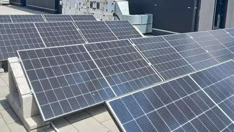 Varios municipios de la comarca de La Serena contarán con una instalación fotovoltaica de autoconsumo Varios municipios de la comarca de La Serena contarán con una instalación fotovoltaica de autoconsumo