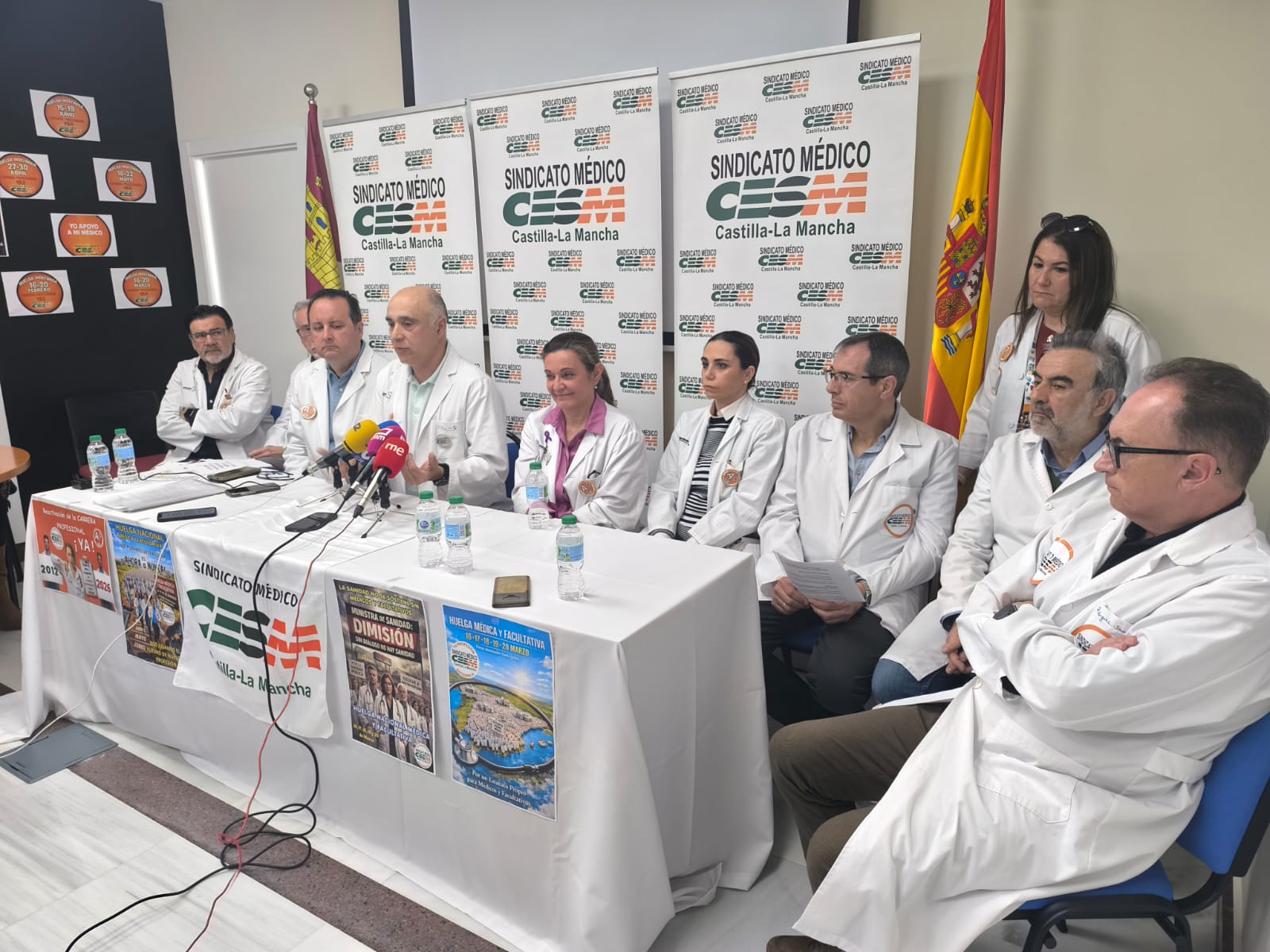 La huelga de médicos deja mas de 800 personas sin consulta y 44 sin operar en Ciudad Real La huelga de médicos deja mas de 800 personas sin consulta y 44 sin operar en Ciudad Real