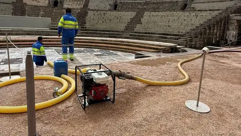 Una actuación de Aqualia grantiza la correcta evacuación de aguas en el Teatro Romano de Mérida Una actuación de Aqualia grantiza la correcta evacuación de aguas en el Teatro Romano de Mérida