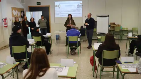 Una veintena de desempleados se forman en el nuevo Taller de Empleo de Benidorm Una veintena de desempleados se forman en el nuevo Taller de Empleo de Benidorm