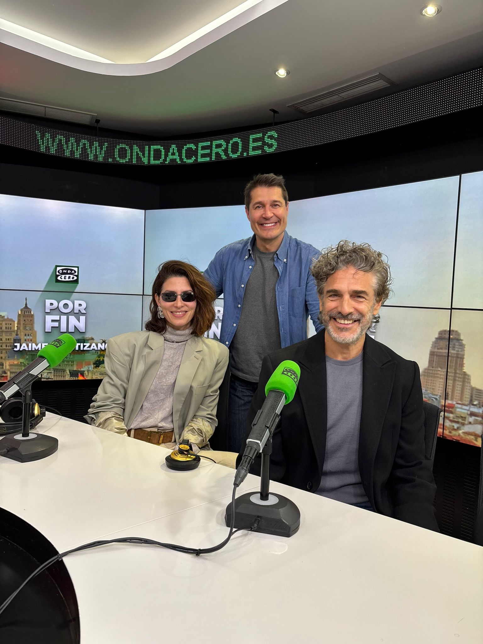 Bárbara Lennie: "Hay algo muy artesano en el trabajo de Pedro Almodóvar, pese a la universalidad de sus producciones" Bárbara Lennie: "Hay algo muy artesano en el trabajo de Pedro Almodóvar, pese a la universalidad de sus producciones"