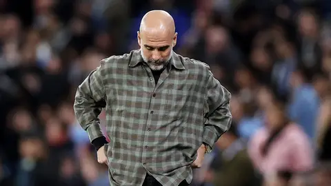 Guardiola: "Penalti y roja es demasiado castigo" Guardiola: "Penalti y roja es demasiado castigo"