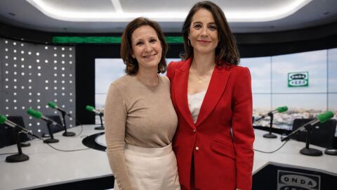 Eva Franco (derecha) y &Aacute;ngela &Aacute;lvarez