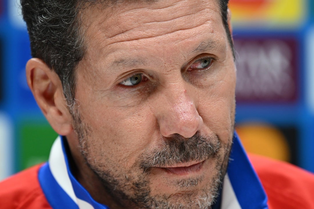 Simeone: "Lo mejor sería marcar para llevarles a una situación más incómoda" Simeone: "Lo mejor sería marcar para llevarles a una situación más incómoda"