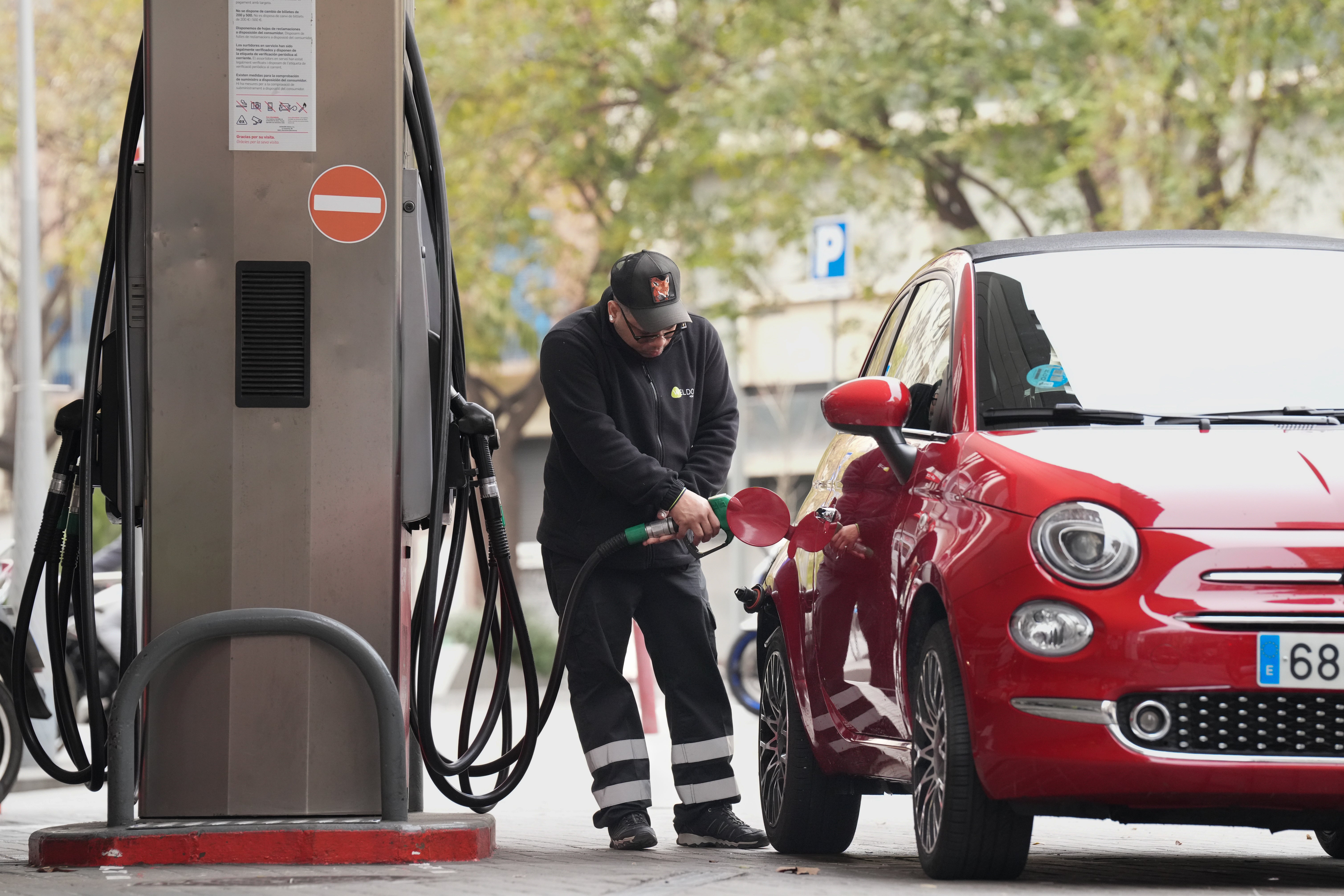 Esto es lo que gastas de más en gasolina, según aumentas tu velocidad al conducir Esto es lo que gastas de más en gasolina, según aumentas tu velocidad al conducir