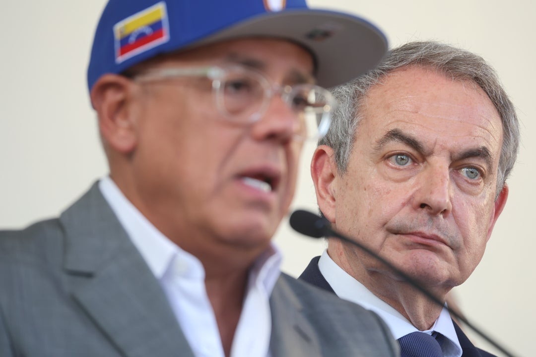 VOTA ¿Le parece acertado el respaldo público de Rodríguez Zapatero al gobierno venezolano? VOTA ¿Le parece acertado el respaldo público de Rodríguez Zapatero al gobierno venezolano?