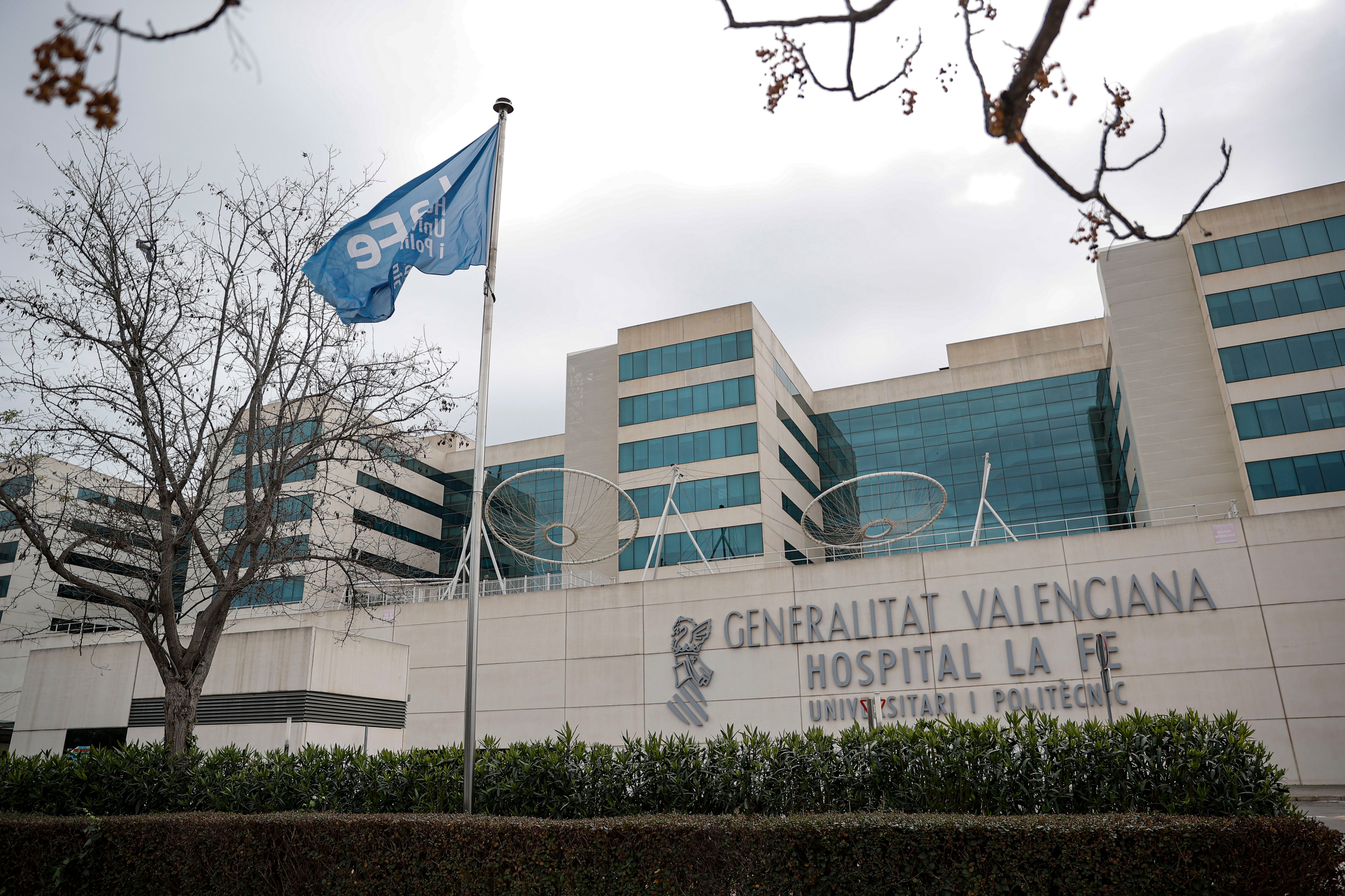 Herido con politraumatismo un niño de 2 años al caer de un balcón en Catarroja Herido con politraumatismo un niño de 2 años al caer de un balcón en Catarroja