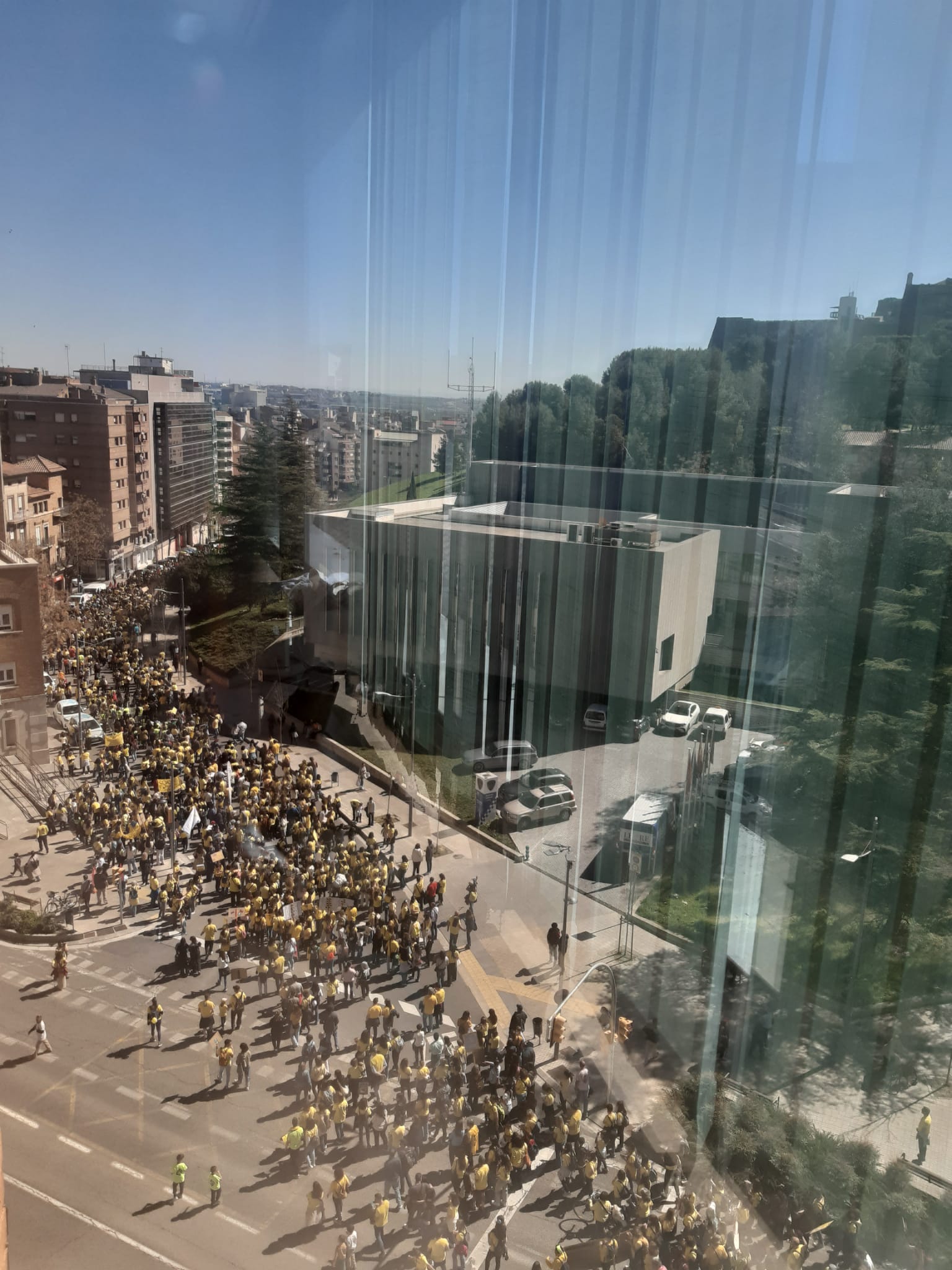 Nova jornada de vaga dels docents a Lleida, l'Alt Pirineu i Aran amb talls a les carreteres i manifestació unitària Nova jornada de vaga dels docents a Lleida, l'Alt Pirineu i Aran amb talls a les carreteres i manifestació unitària
