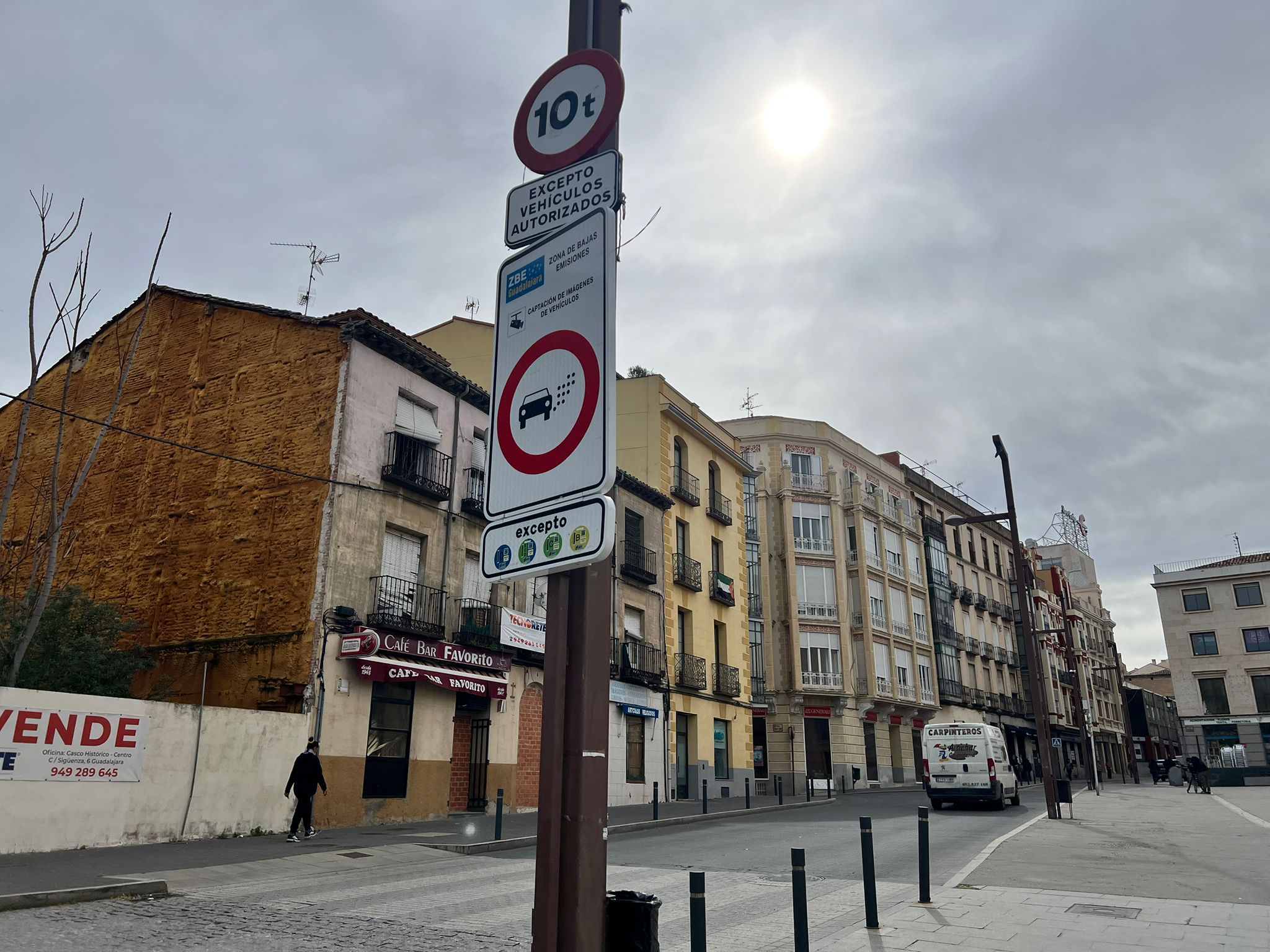 Guadalajara no multará en la Zona de Bajas Emisiones hasta el 31 de diciembre de 2027 Guadalajara no multará en la Zona de Bajas Emisiones hasta el 31 de diciembre de 2027