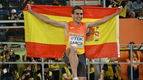 Mariano García celebra el oro en Polonia 