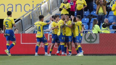 Celebraci&oacute;n del gol de Ale Garc&iacute;a al Sporting 