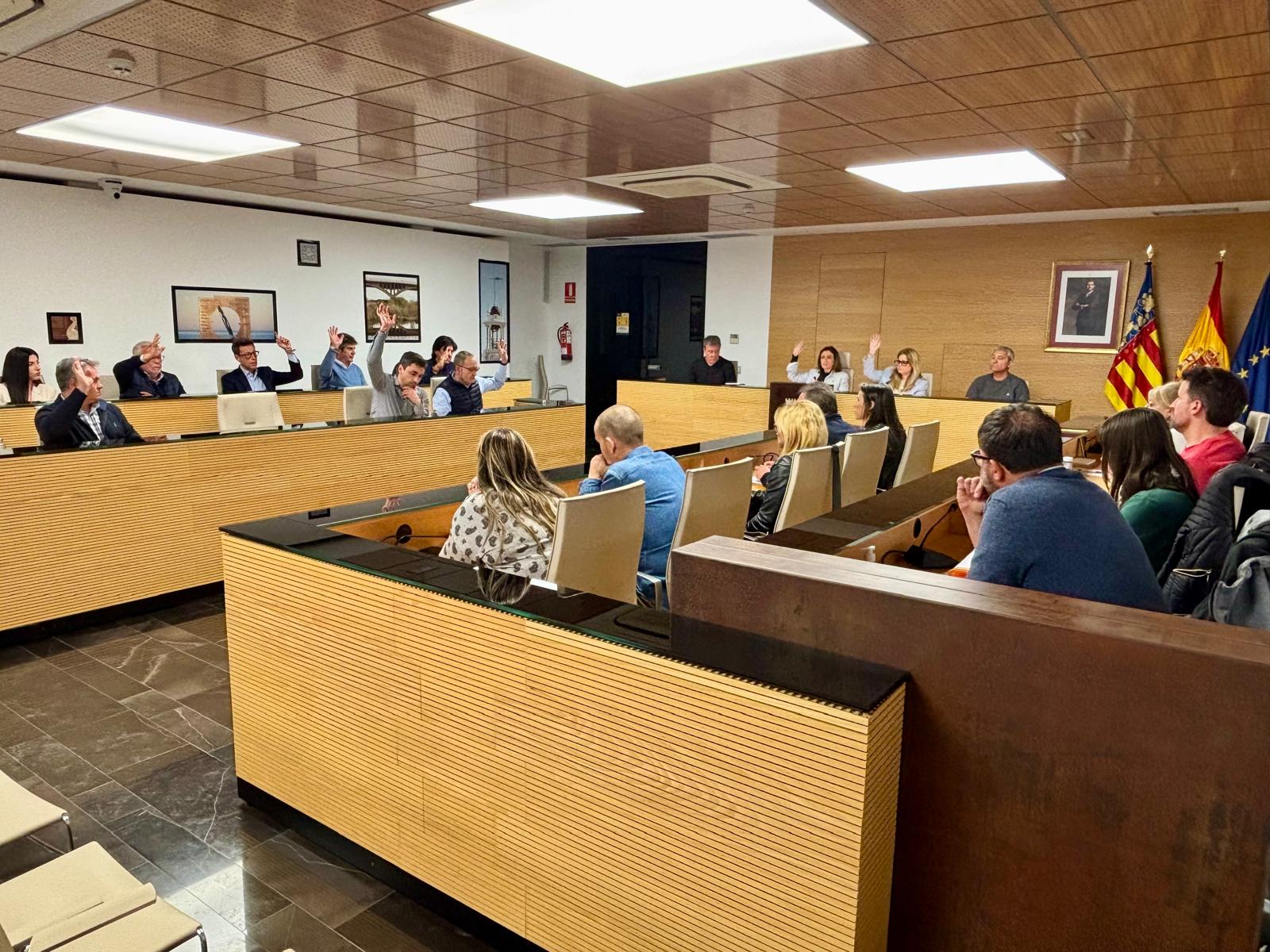 El Ayuntamiento de Almassora aprueba destinar más de 742.000 euros en subvenciones a su tejido asociativo El Ayuntamiento de Almassora aprueba destinar más de 742.000 euros en subvenciones a su tejido asociativo