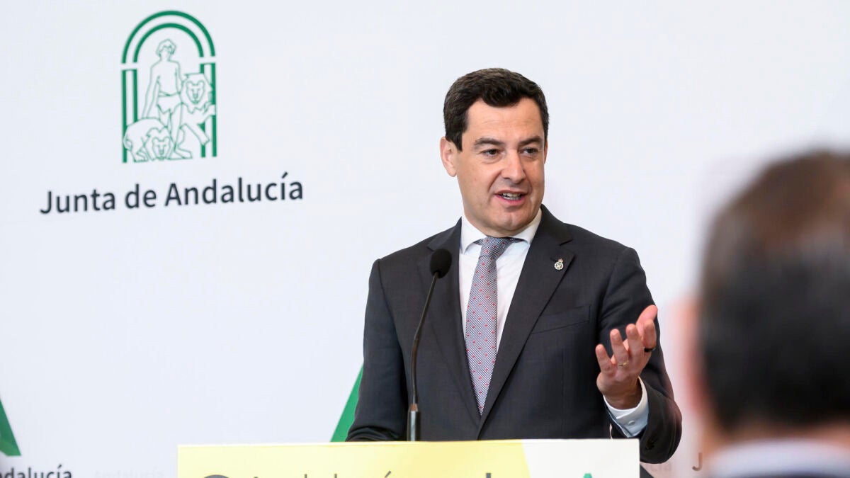 Juanma Moreno convoca las elecciones en Andalucía para el próximo 17 de mayo