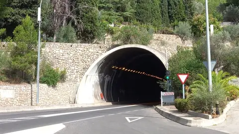 El túnel de Sóller cierra tres noches esta semana para revisar sus sistemas de seguridad El túnel de Sóller cierra tres noches esta semana para revisar sus sistemas de seguridad