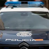 Coche de la Policía Nacional. Coche de la Policía Nacional.