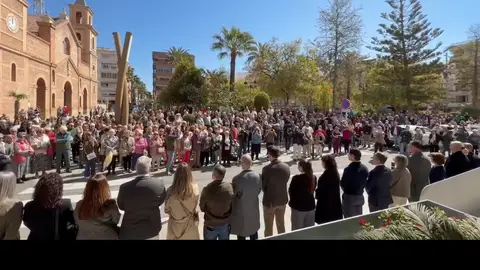 Minuto de silencio este domingo en Torrevieja ante un nuevo caso de violencia vicaria Minuto de silencio este domingo en Torrevieja ante un nuevo caso de violencia vicaria