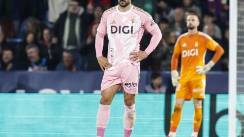Costas y Aar&oacute;n en el partido ante el Levante